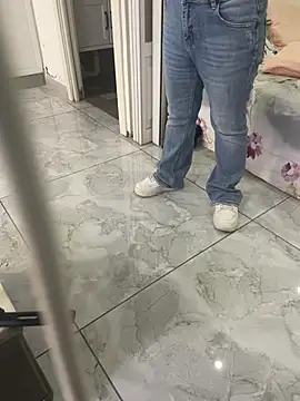 aiye666 (G milf) - 每天5000就可以