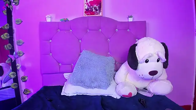 artemis_jones webcam