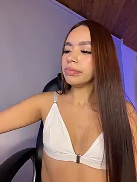 Karina16_pink webcam