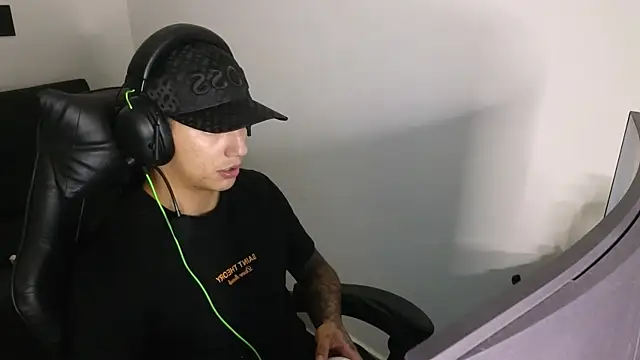 cash_master888 webcam