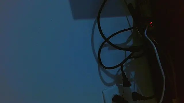 arielnoir6958 webcam