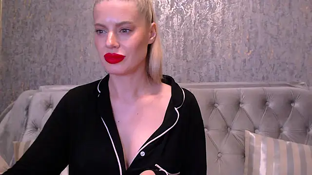 BlondieStar webcam