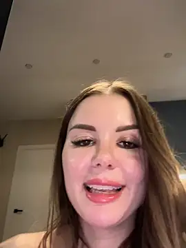 Alina_Vibe_Me webcam