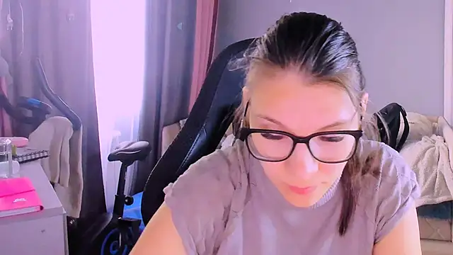 MollyLollipop webcam