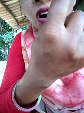 Webcam Model (Monika_thakurr)  is live.Free join now!