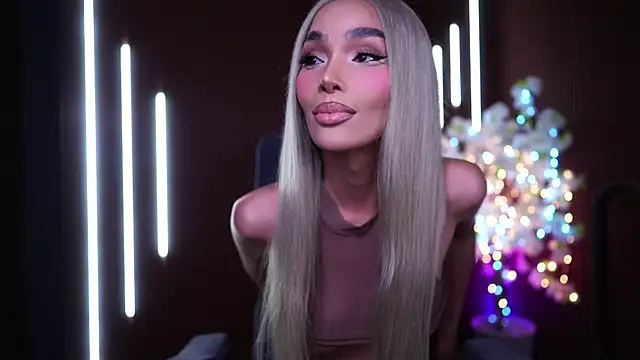 xxforyoureyesonlyxx webcam