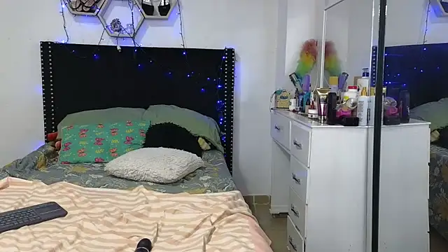 charlotte_077 webcam