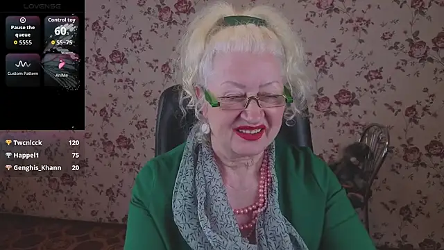 Maya_Mayflower webcam