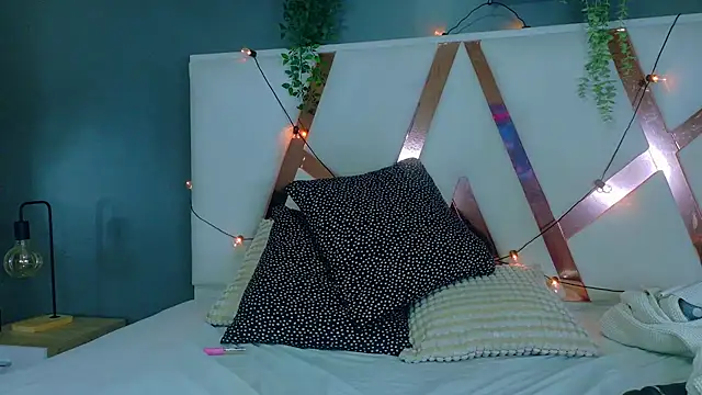 AmberStonne__ webcam