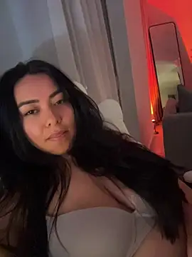 PetitLumiere live sex cam