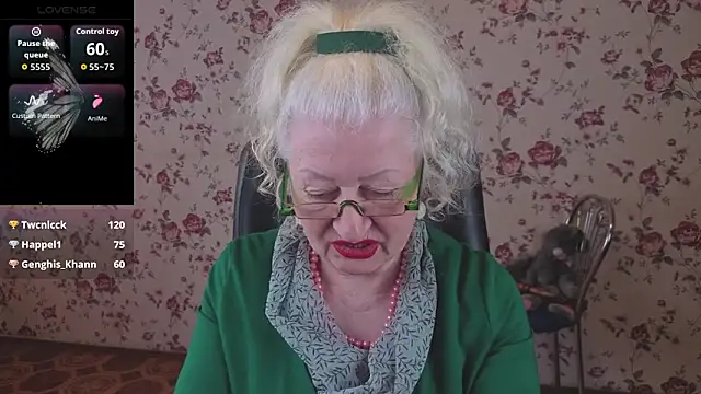 Maya_Mayflower webcam