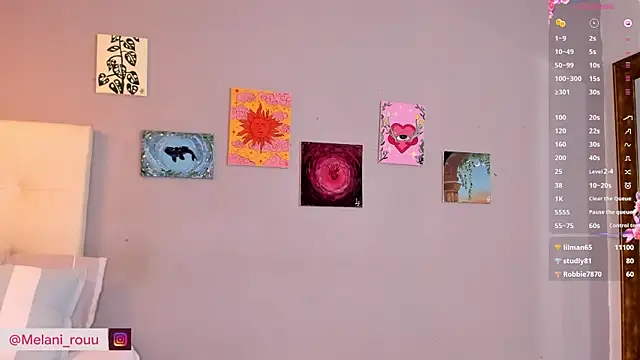 Melaniaa_Roussee webcam