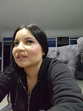 pretty_julieta - Pretty_Julieta's free webcam - UK Sex Cams