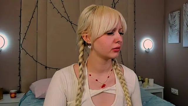 adelesilvy - AdeleSilvy's free webcam - UK Sex Cams