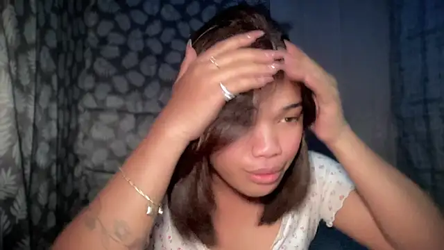 Exotic_alyssa69 webcam