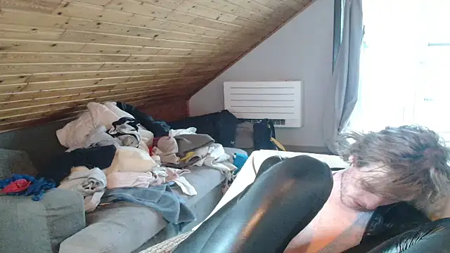 Str8boyy webcam