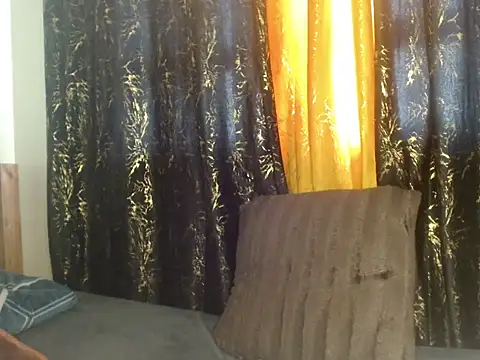 Sexxy_pretty24 webcam