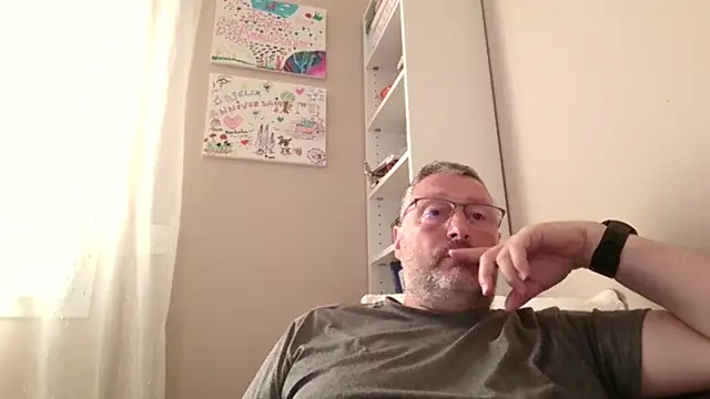 doudou310 (Ask my age) - #bisexuals #brunettes #cam2cam #cheap-privates #chunky #cumshot #doggy-style #french #handjob #hd #kissing #recordable-privates #recordable-publics #sex-toys #small-audience #white