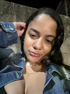 demonaughtyyy webcam