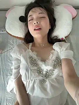 美女meimei_x在线直播