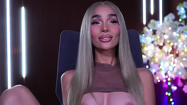 xxforyoureyesonlyxx webcam