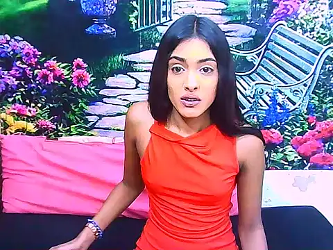 IndianPretty14u2Luv webcam