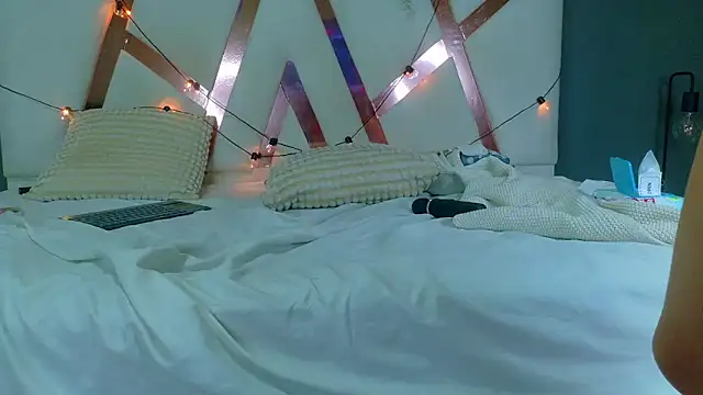 AmberStonne__ webcam