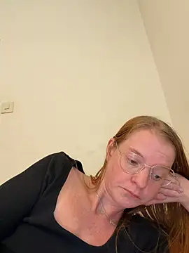 jannis1992 Stripchat cam model