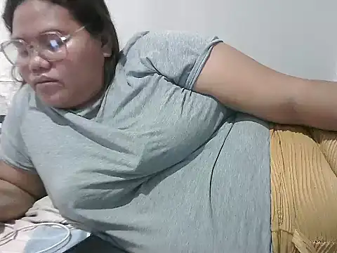 Singlemom_Anne webcam