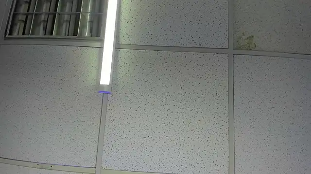 Aisha_hotts777 webcam