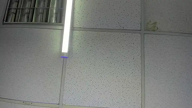 Aisha_hotts777 webcam