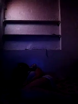 Cameron_puppy webcam