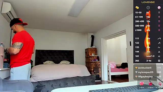 supermanboy94 webcam