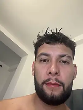 noah_corvelle webcam