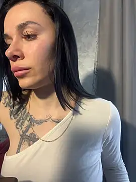 Queen_of_pain webcam