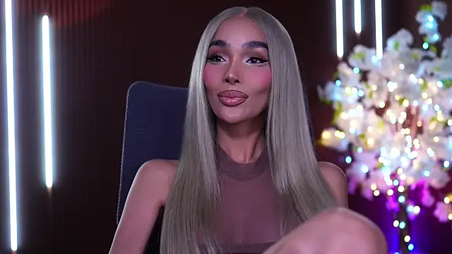 xxforyoureyesonlyxx webcam