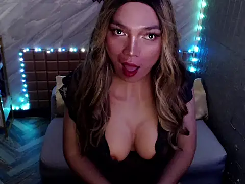 Asiandollxxx4uandMe webcam