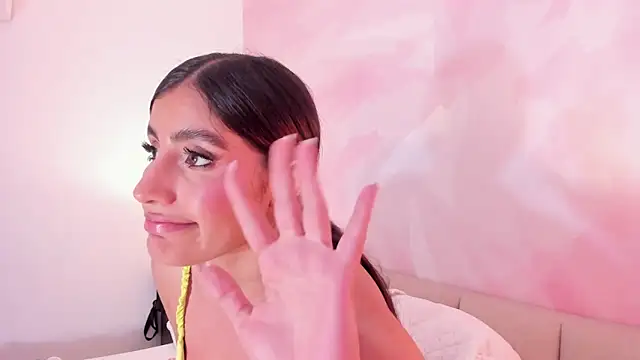 isabelastefano (F young) - finger in my ass