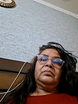 shalini3456 (F mature) - 1000