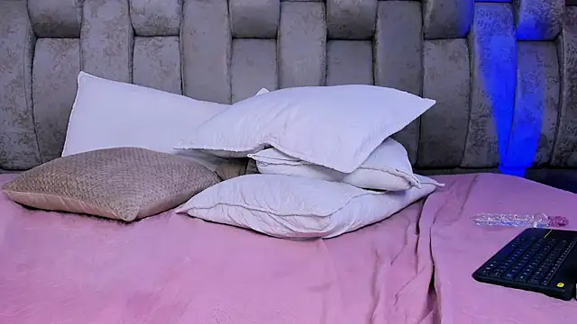 EleanorRigby5 webcam