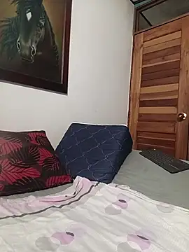 Webcam Model (IsisBlake)  is live.Free join now!