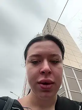 AlishaOfThorns webcam