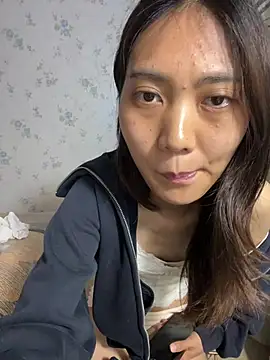 qinqin-168 webcam