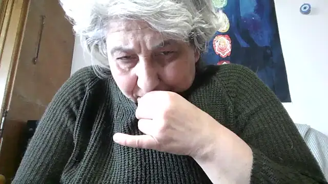 ExquisiteMature Stripchat cam model