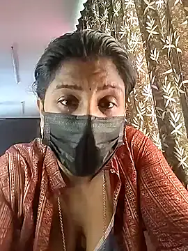 Webcam Model (Dimblestar)  is live.Free join now!