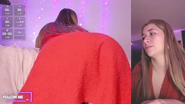 VictoriaWaltoon webcam