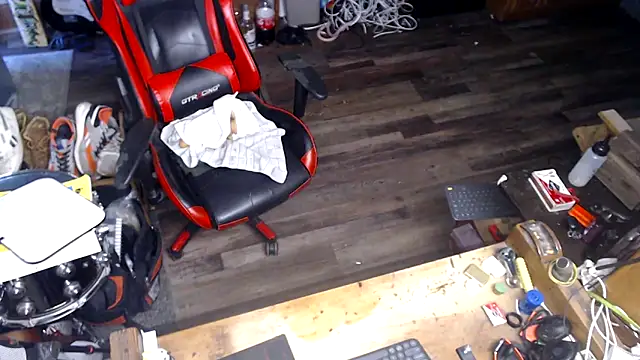 tongueispowerr6d9 webcam