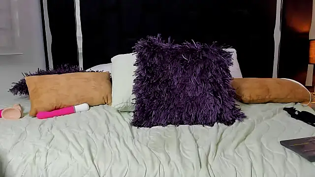 tiana_moon (F young) - all naked