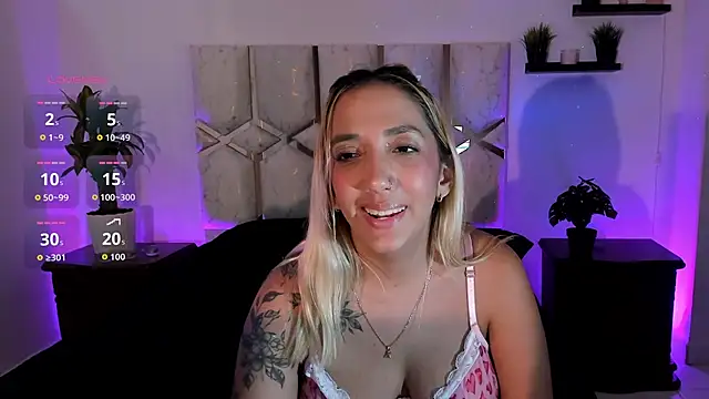 Amanda_klaire webcam