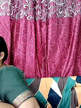 Webcam Model (Jasmine_jaaan)  is live.Free join now!